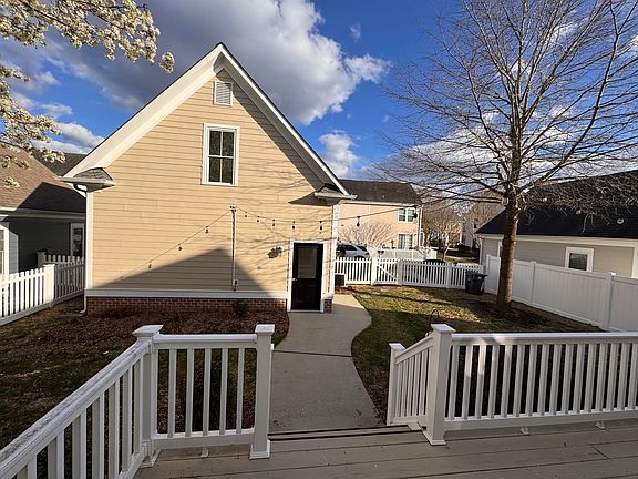4th image of 4304 Annamary Way