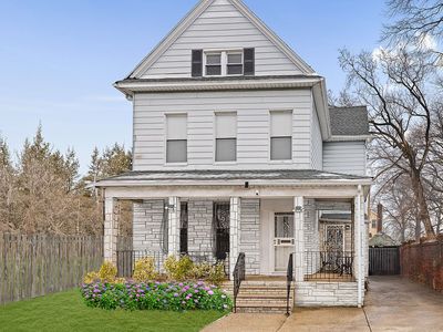 285 E 42nd St, Brooklyn, NY, 11203