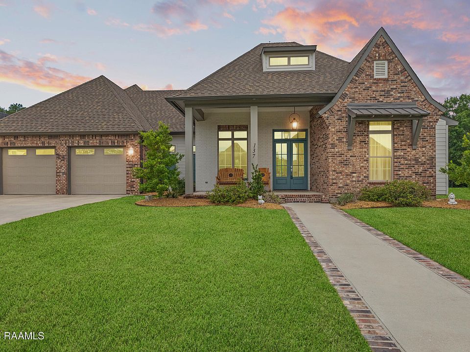 1st image of 137 Grandview Terrace Dr