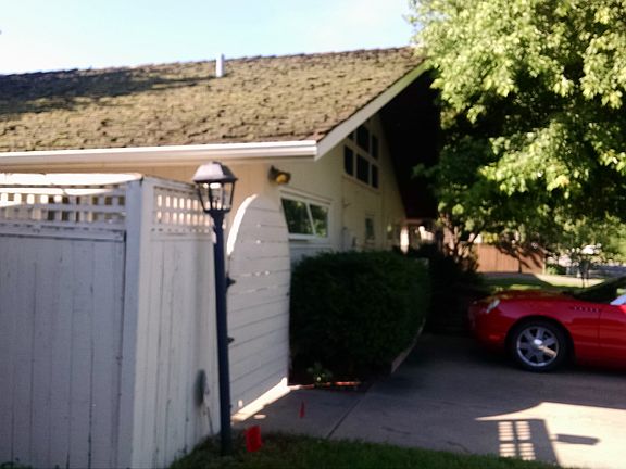 3rd image of 282 W Lakeshore Dr