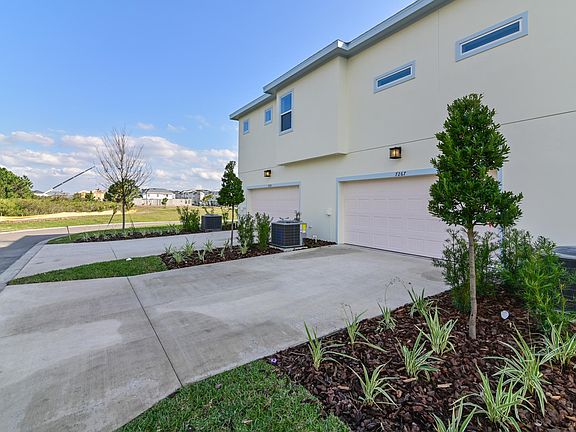 3rd image of 7267 Nemours Pkwy #1