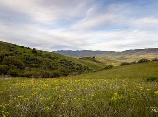 19950 Holbrook Ln, Ola, ID 83657