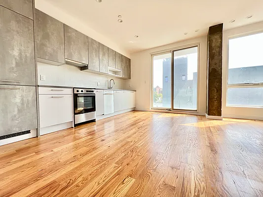 Rented by Pear NYC LLC | media 33