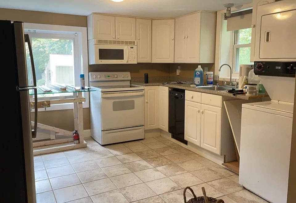 50 Peaslee Crossing Rd #1