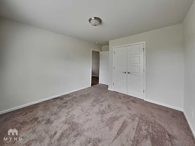 Dasher Pointe — Photo 48