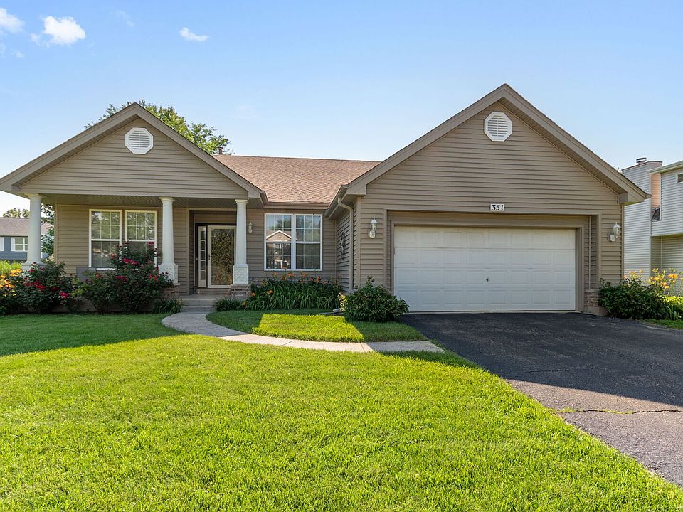 1st image of 351 Pheasant Chase Dr