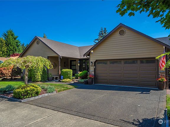 2nd image of 1542 Park Ave
