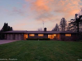 11080 Lapeer Rd, Davison, MI 48423