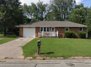 1911 E Kentwood St, Republic, MO 65738