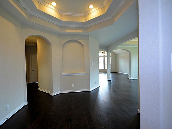 3rd image of 8005 Cullen Estates Dr