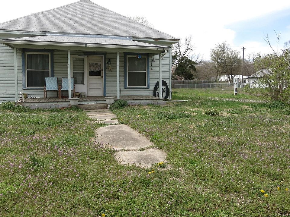 2nd image of 509 Normal Ave