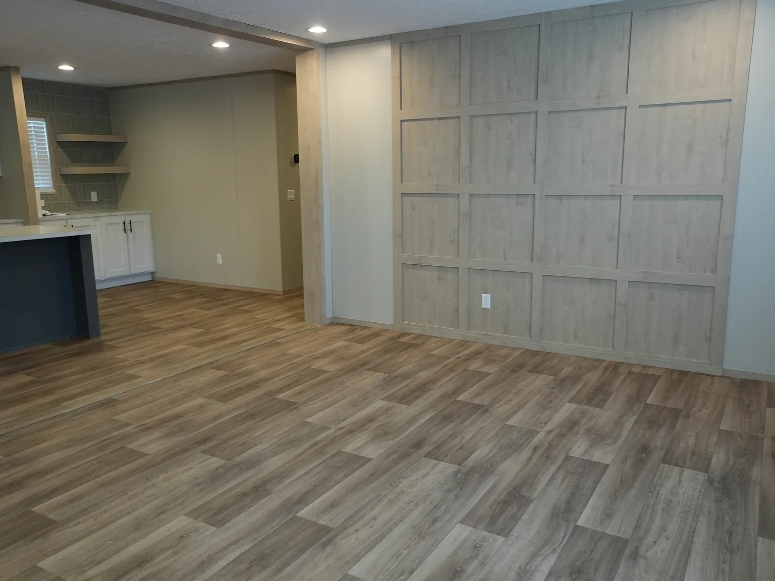 1812 South Odell Road - 1 — Photo 3