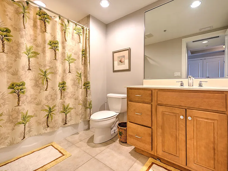 10099 Nelle Ave #205 — Photo 16