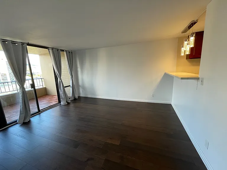 2121 Ala Wai Blvd #2302 — Photo 11