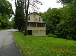 227 Valley St, Springfield, VT 05156