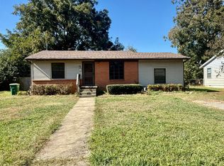 40 Hill Ln, Little Rock, AR 72209