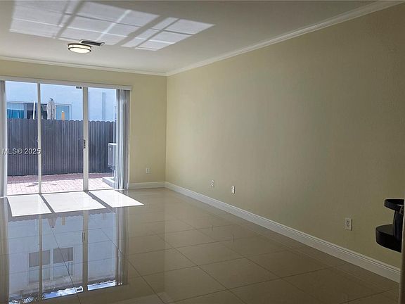 5th image of 5590 NW 107th Ave APT 1111