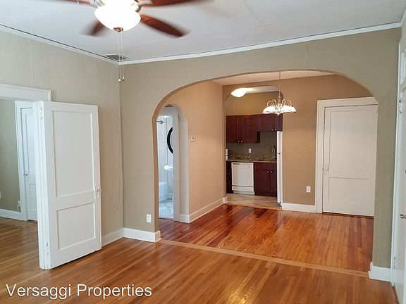 3rd image of 511 S Westland Ave APT 07