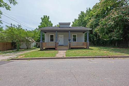 1505 Vista St Photo 1