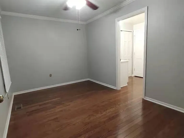 main floor bed