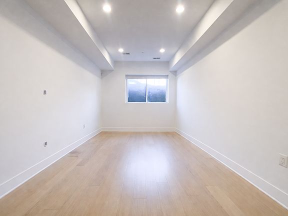 3rd image of 4016 Georgia Ave NW Unit 1
