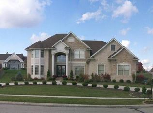 295 Hampton Pl, Xenia, OH 45385