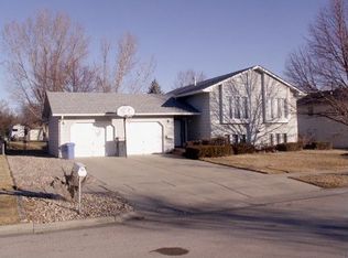 66 Glenshire Dr, Rapid City, SD 57701