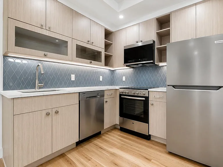 524 W 134th St #1CC — Photo 4