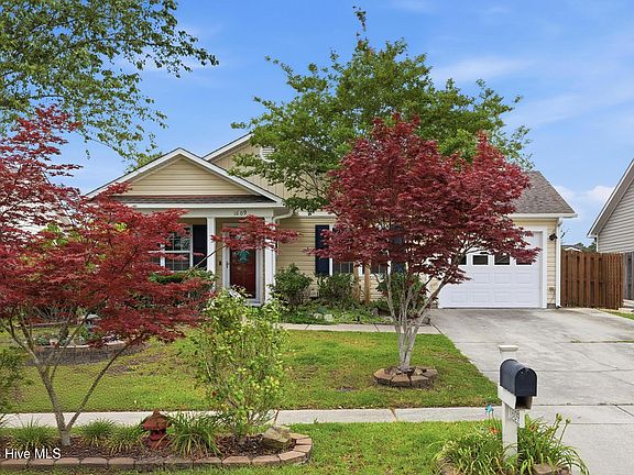 2nd image of 1609 Royal Pine Court