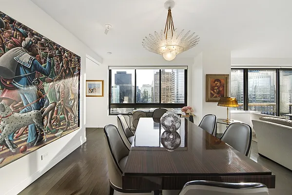 Sold by Nest Seekers International | media 52