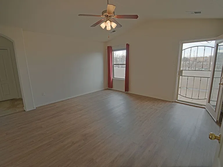 6920 Carmelito Loop NE — Photo 8