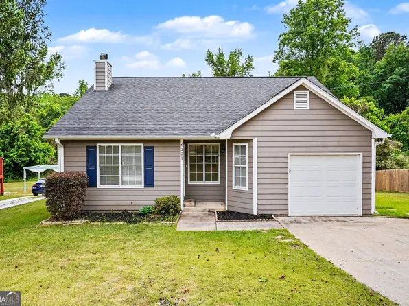 6221 Amberly Rd, Rex, GA 30273
