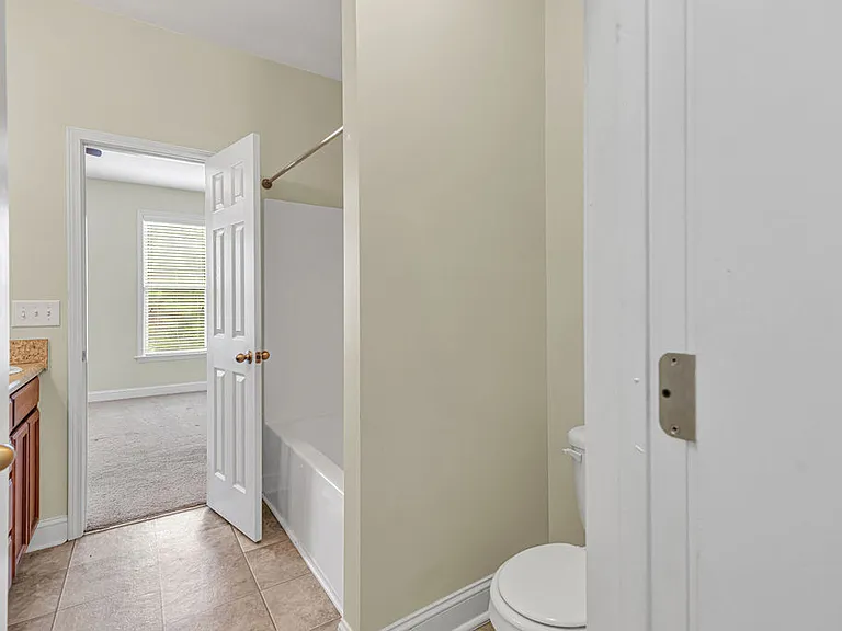 412 Glenhaven Ln — Photo 15