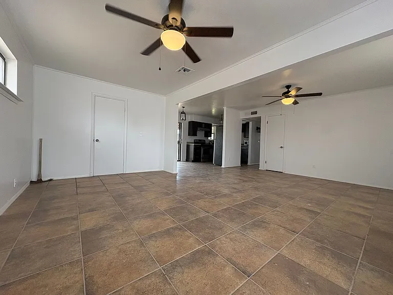 5845 Wrangler Dr — Photo 4