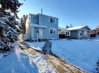 3519 16a Ave NW, Edmonton, AB T6L2N3