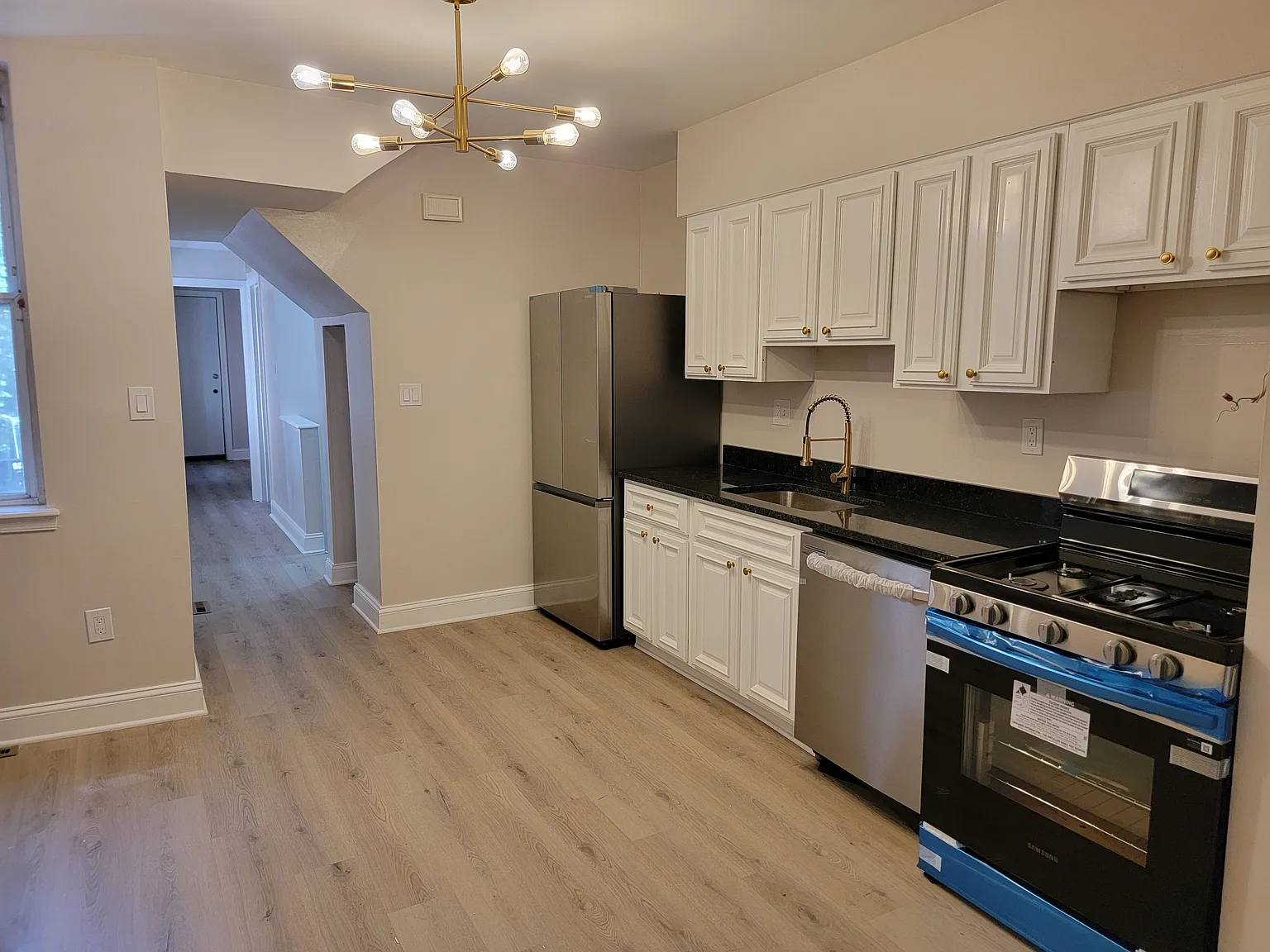 3 bed, 1480 sqft, $1,750 — Photo 1