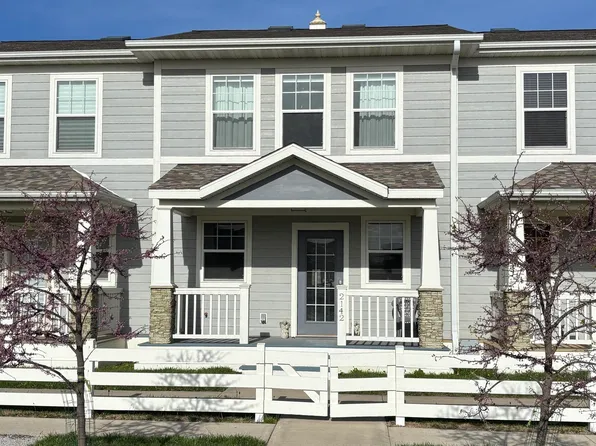 2142 Sapphire Ln, Fairfield, IA 52556