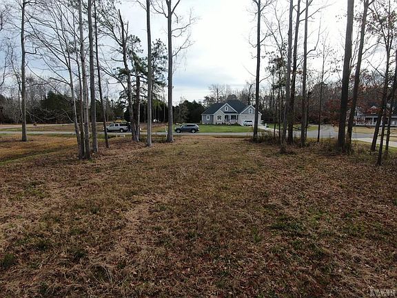 3rd image of 903 Blackstock Ct