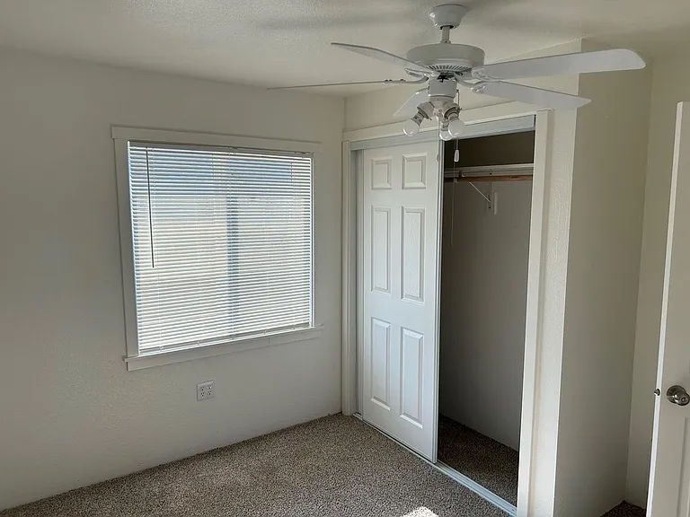 2333 White Ave — Photo 10