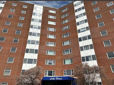 11850 Edgewater Dr APT 721, Lakewood, OH, 44107