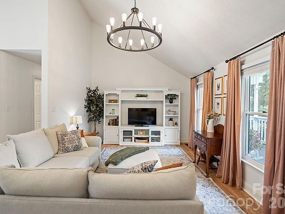 5th image of 6168 King Wilkinson Rd
