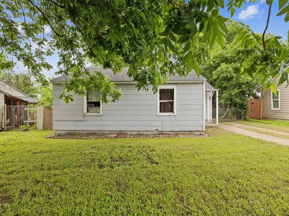 1016 E Shaw St, Fort Worth, TX 76110