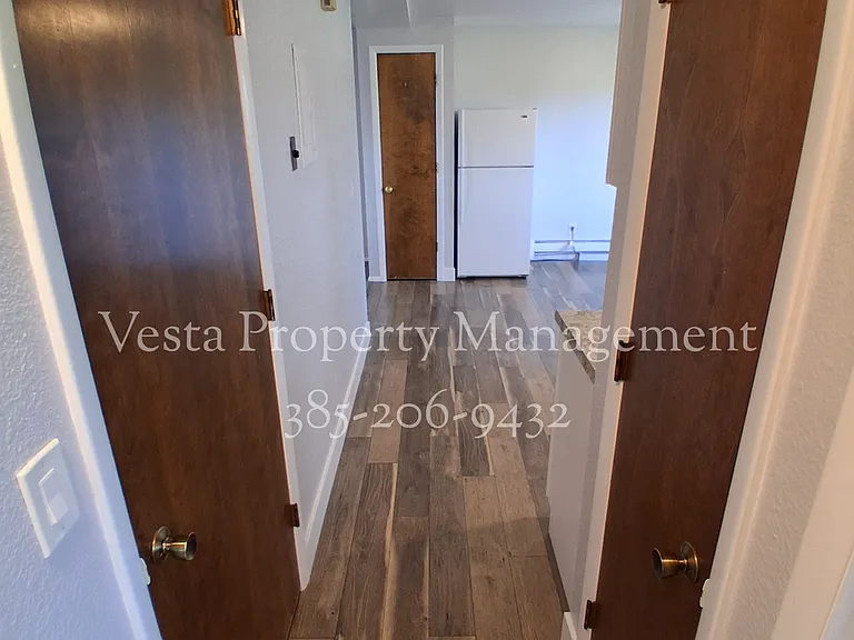 301 W 500 N #3 — Photo 7