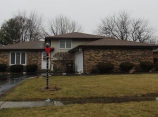 460 S Division St, Peotone, IL 60468
