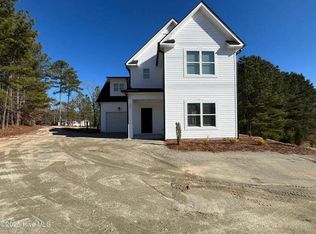 595 Bryant Rd, Carthage, NC 28327