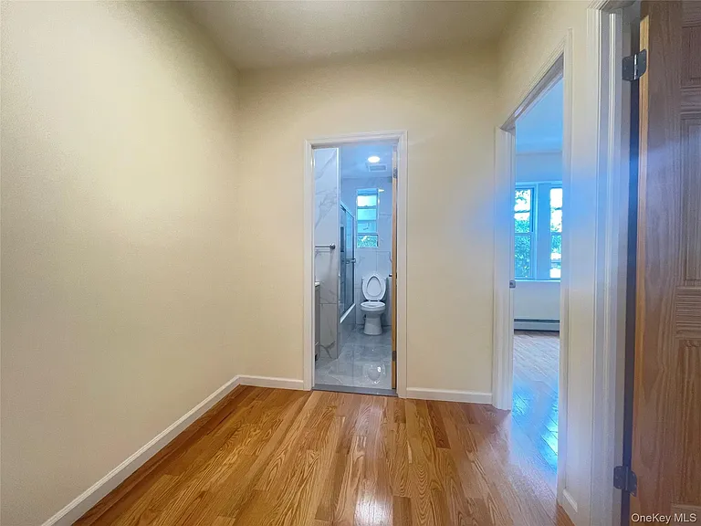 1006 Jericho Tpke #2F — Photo 7