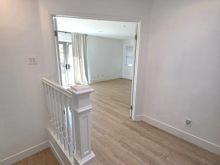 8531 Tyler St — Photo 18