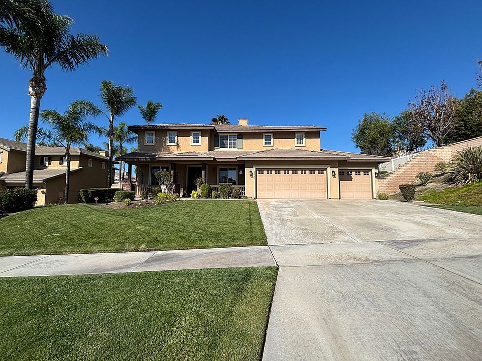 1st image of 1163 Via Vista Dr