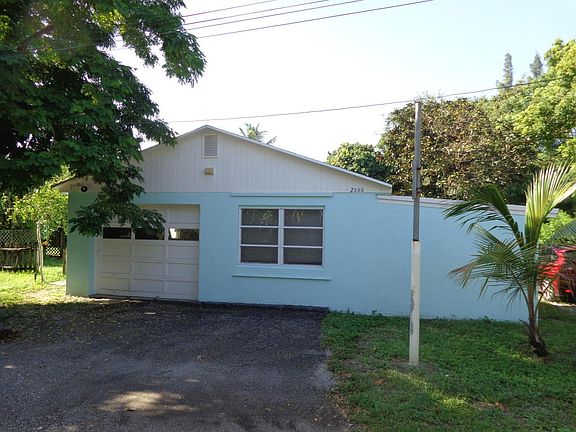 1 car garage and 1 bedroom