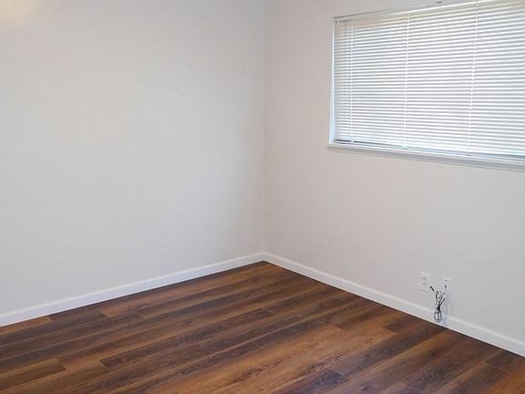 5th image of 3010 T St APT 3